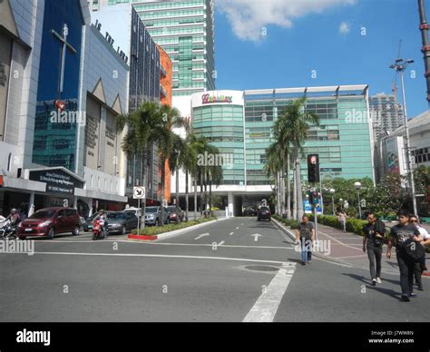 Araneta city hi-res stock photography and images - Alamy