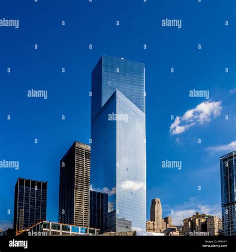 Glass offices modern glass buildings hi-res stock photography and images - Alamy