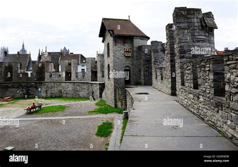 Belgium castle gent ghent hi-res stock photography and images - Alamy