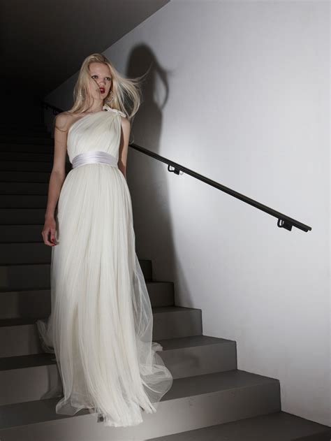 Sarah Burton for Alexander McQueen beaded wedding dress