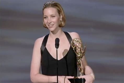 Lisa Kudrow accepts the Emmy for Supporting Actress in a Comedy ...