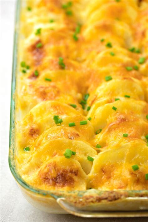 Cheesy Au Gratin Potatoes Recipe - Life Made Simple