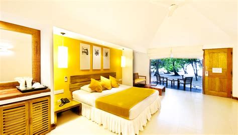 Beach Villas at Adaaran Select Hudhuranfushi