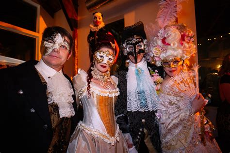 Seattle goes all out for the Venetian Masquerade Ball | Seattle Refined