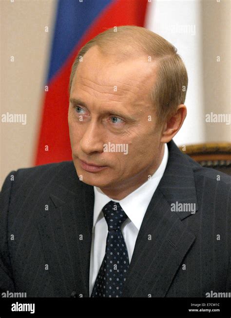 President putin head shot hi-res stock photography and images - Alamy