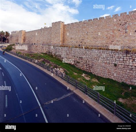 Walls of Ancient City, Jerusalem Stock Photo - Alamy