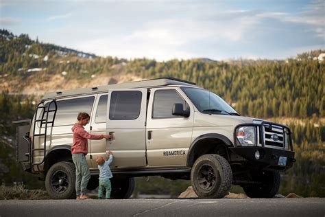 Photos | 2009 Ford Econoline Camper Van Rental in Troutdale, OR | Outdoorsy