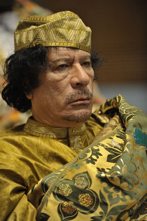 File:Muammar al-Gaddafi at the AU summit.jpg - Wikipedia