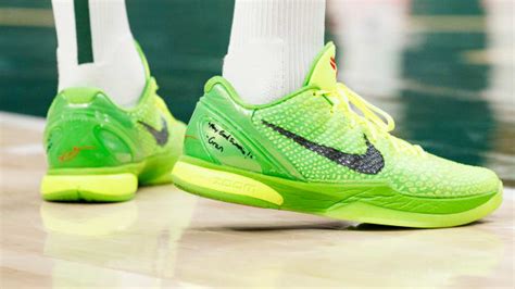 Brooklyn Nets Guard Wears Nike Kobe 6 'Grinch' - Sports Illustrated ...