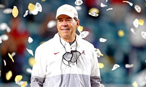 Nick Saban speaks glowingly of Coach Paul "Bear" Bryant upon surpassing ...