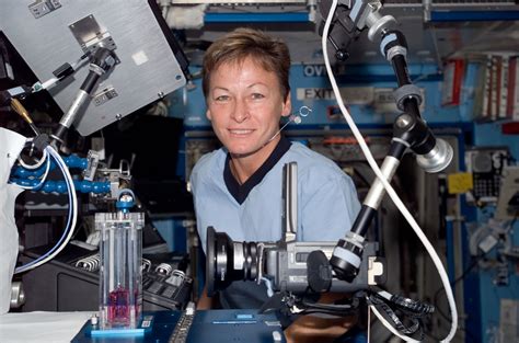 NASA Astronaut Peggy Whitson Sets US Space Endurance Record, Speaks to President Trump ...