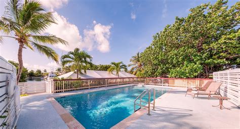 Creekside Inn Islamorada: 2017 Room Prices, Deals & Reviews | Expedia