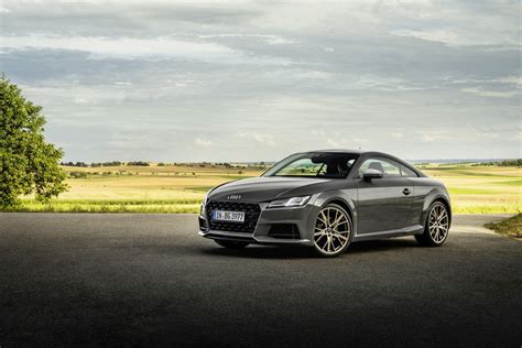 AUDI TT Coupe Specs & Photos - 2018, 2019, 2020, 2021, 2022, 2023, 2024 ...