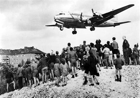 Berlin Airlift Of 1948-49 Broke Photograph by Everett