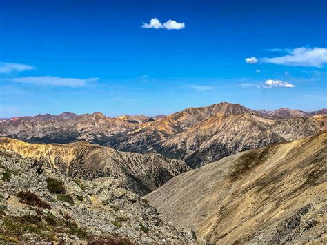 Happy Hiking: Missouri Mountain - ETB Travel Photography