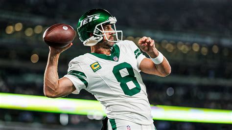 NFL head coach rips New York Jets QB Aaron Rodgers