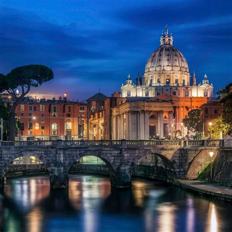 Premium Photo | Rome city skyline at night