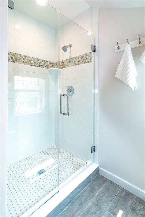 The Latest Walk-In Shower Designs – Under Construction Builders, LLC