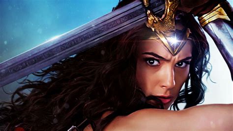 Gal Gadot in Wonder Woman | Live HD Wallpapers