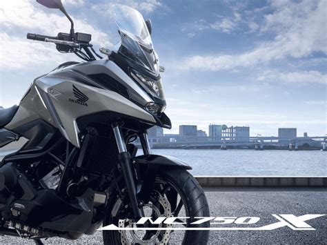 【新車】ホンダ「NC750X」新モデル2023/1/19に92万4000円で登場 - Webike Plus