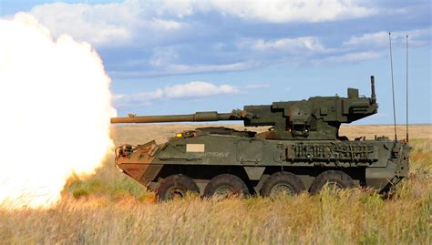 Stryker MGS firing at Yakima Training Center, Washington [2400x1365 ...