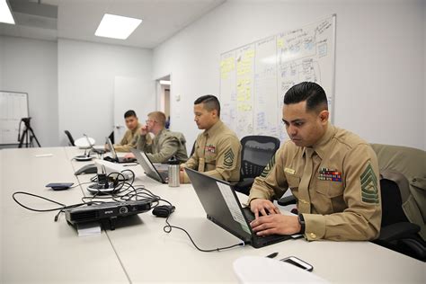 Marine Corps modernizes how Marine recruiters capture data with new mobile tool > Marine Corps ...