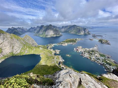 Flashpacking in Lofoten Islands, Norway - Pauline Travels