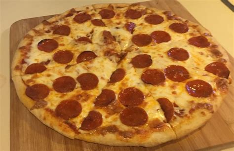 16" pepperoni and extra cheese : r/Pizza