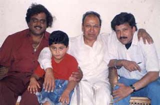 Amazing Snap World: Actor Vishnuvardhan : Family Photos