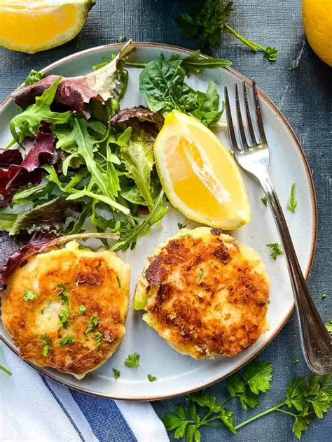 Easy Smoked Haddock Fishcakes - The Real Meal Deal