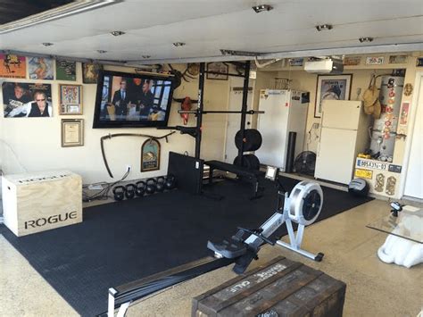 Using a few amazing tricks your garage can double as a gym | Atlas ...