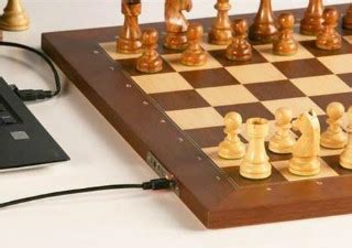 Buyer's Guide to Choosing the Best Electronic Chess Board in 2022