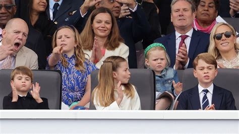 Zara and Mike Tindall's daughters Mia and Lena break out into fight at Platinum Jubilee Pageant ...