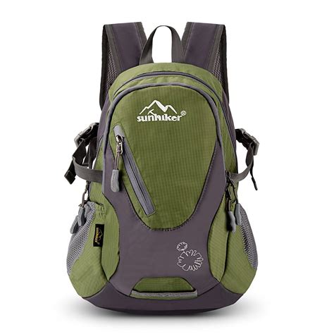 The 10 Best Backpacks For Hiking | IUCN Water