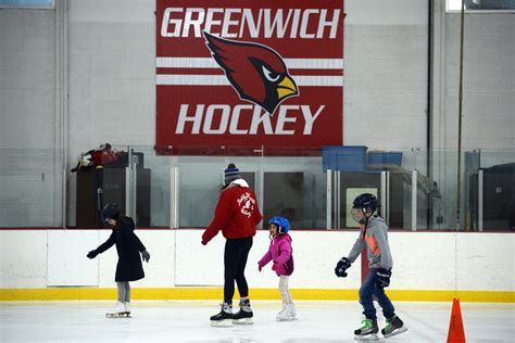 Greenwich RTM slashes budget funds for ice rink and road improvement