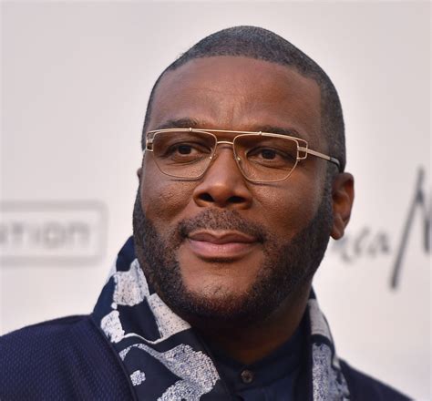 Tyler Perry Sets White House Drama Series ‘The Oval’ At BET – Deadline