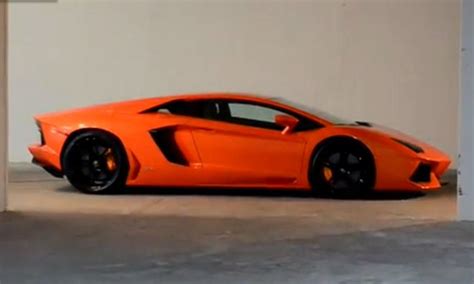 Lamborghini Aventador Drift Battle in Garage - World News Cars