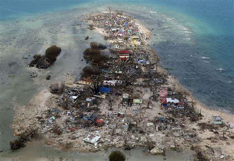 Super Typhoon Haiyan: China Offers $100,000 To The Philippines, Attracts Criticism | IBTimes