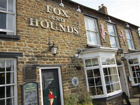 Fox and Hounds Charwelton, Daventry Pub opening times and reviews