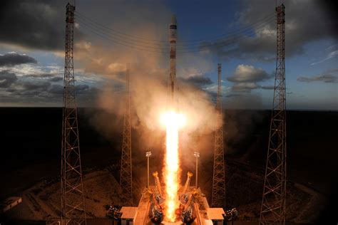 Rocket Launch Photos: Europe's 1st Earth-Watching Sentinel Satellite Blasts Off | Space