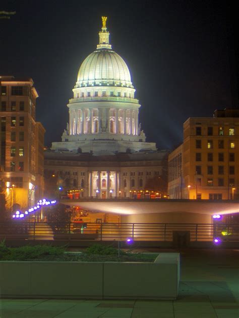 Wisconsin state capitol Free Photo Download | FreeImages