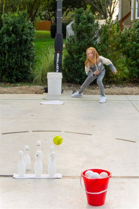 10 Fun Ball Games to Get Kids Moving - Play Party Plan