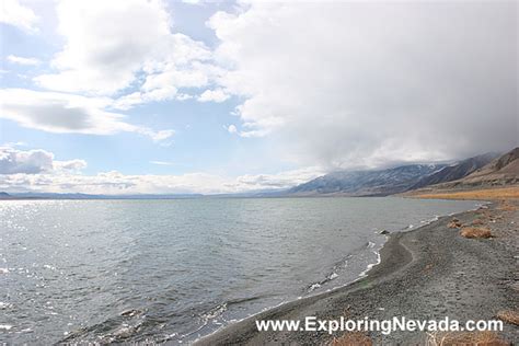 Photographs of Walker Lake in Nevada - Photo #2