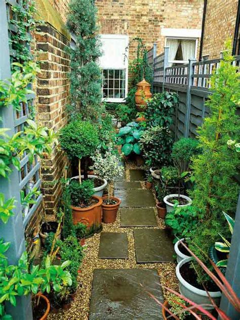 18 Clever Design Ideas for Narrow and Long Outdoor Spaces | Design Garden