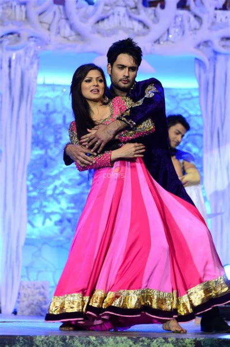 Ishq wala love - Golden Petal Awards - Madhubala- ek ishq ek junoon Photo (33183684) - Fanpop