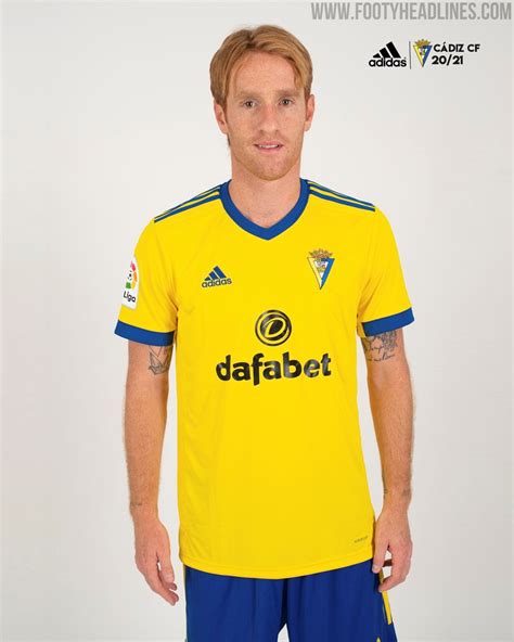 Cádiz 20-21 La Liga Home & Away Kits Released - Footy Headlines