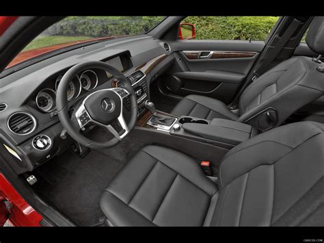 2012 Mercedes-Benz C350 - Interior | Caricos