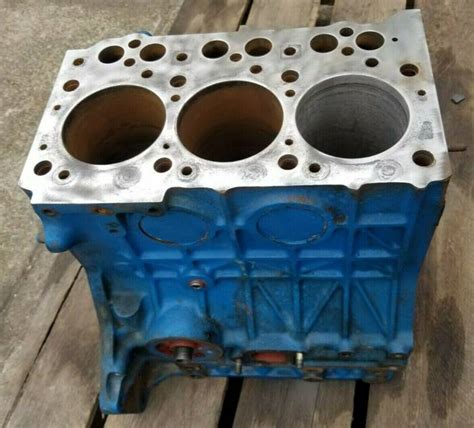 SBA110106710 - Ford 1710 CYLINDER BLOCK, Used