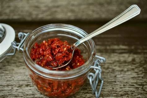 Chili Paste Substitute: Our Chef Answers Your Questions – The Kitchen Community