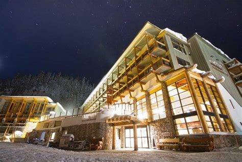 Sunshine Mountain Lodge -Ski-in-Ski-out in Banff | Sunshine village ...